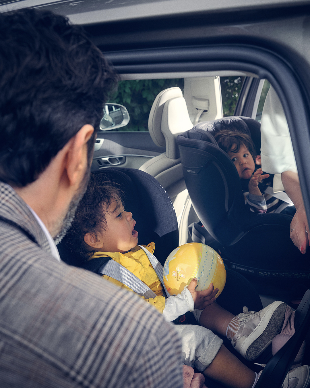 Cách Volvo bảo vệ gia đình và tương lai của những đứa trẻ 