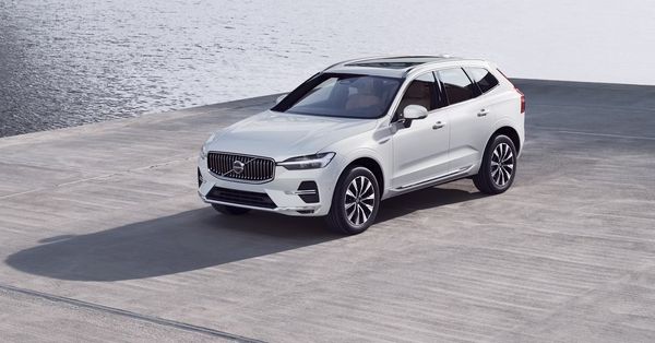 An tâm tận hưởng hành trình cùng Volvo XC60 Ultimate với những công nghệ an toàn tiên tiến bậc nhất