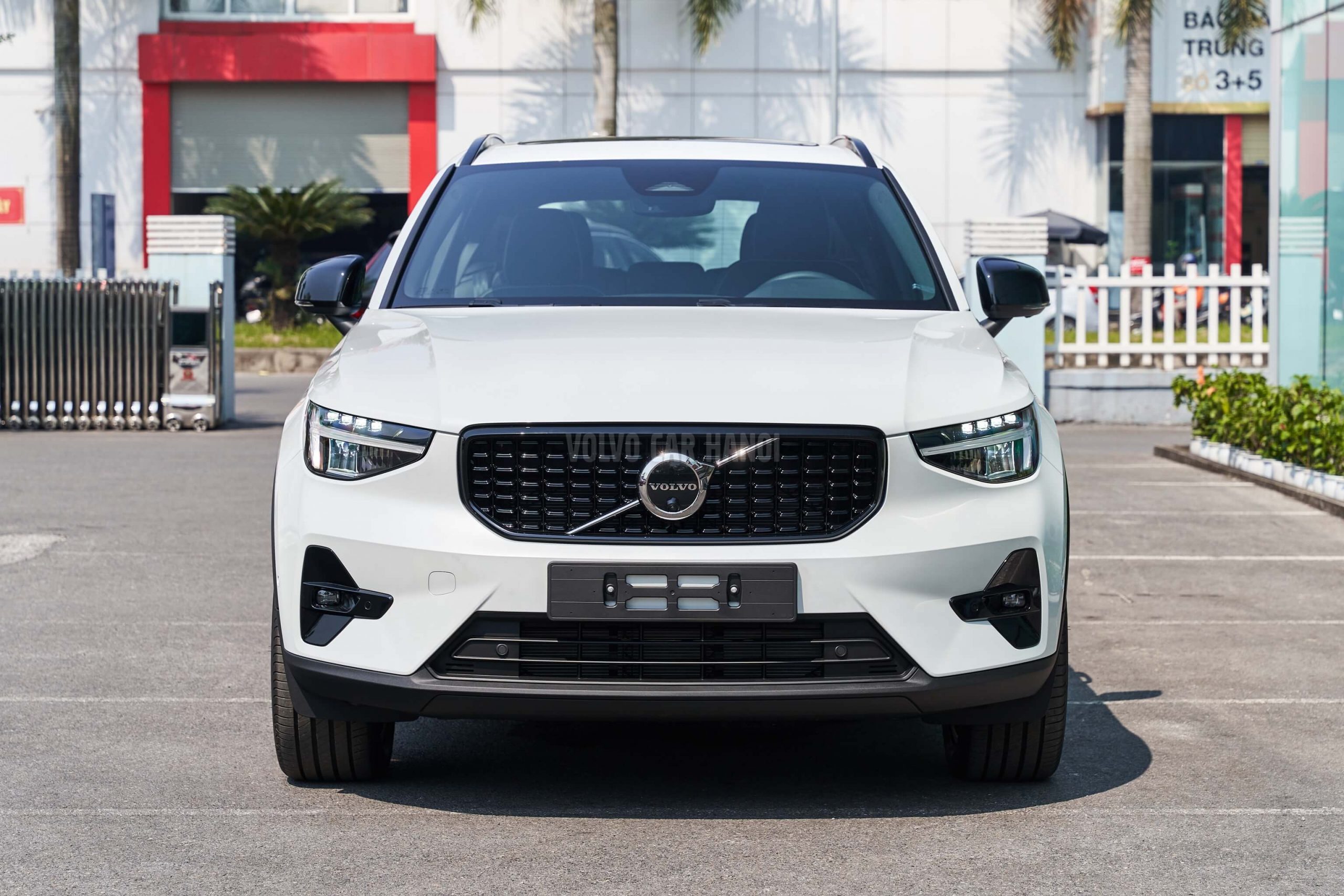 VOLVO XC40 ULTRA TINH TẾ VÀ HIỆN ĐẠI